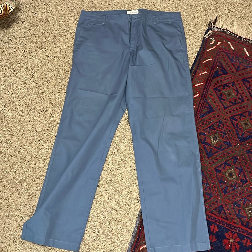 Calvin Klein pants waist 34 inches length 32 inches